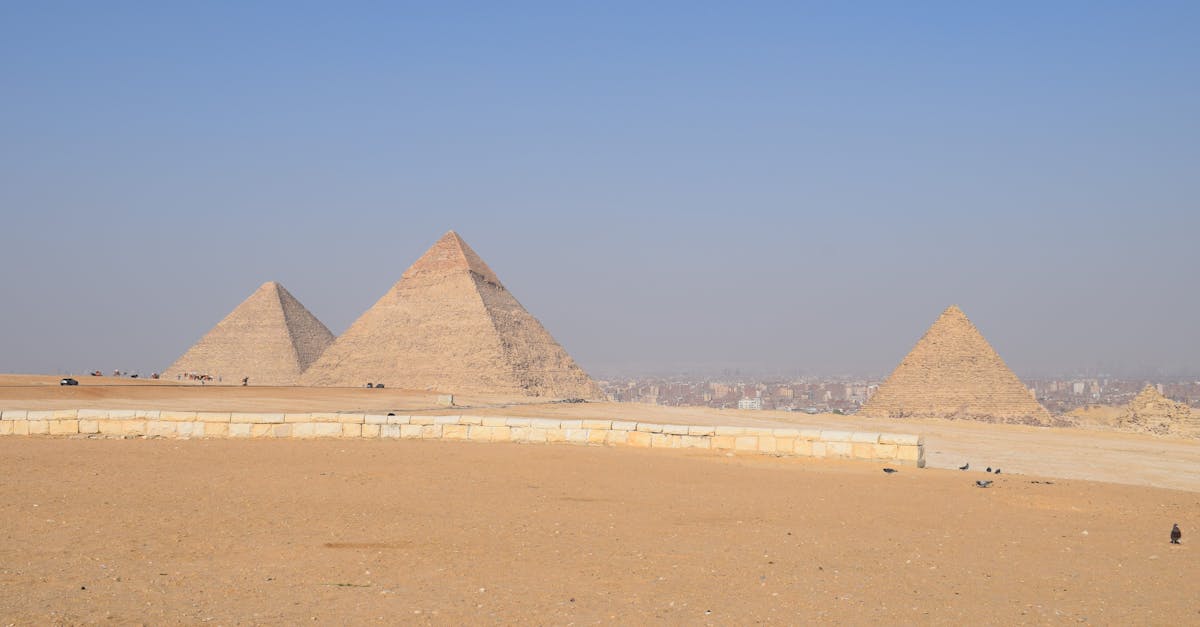 How do you open a bank account in Egypt?