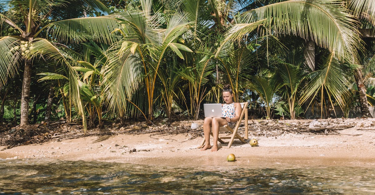 Cayman Islands for remote workers: internet, visas, and costs