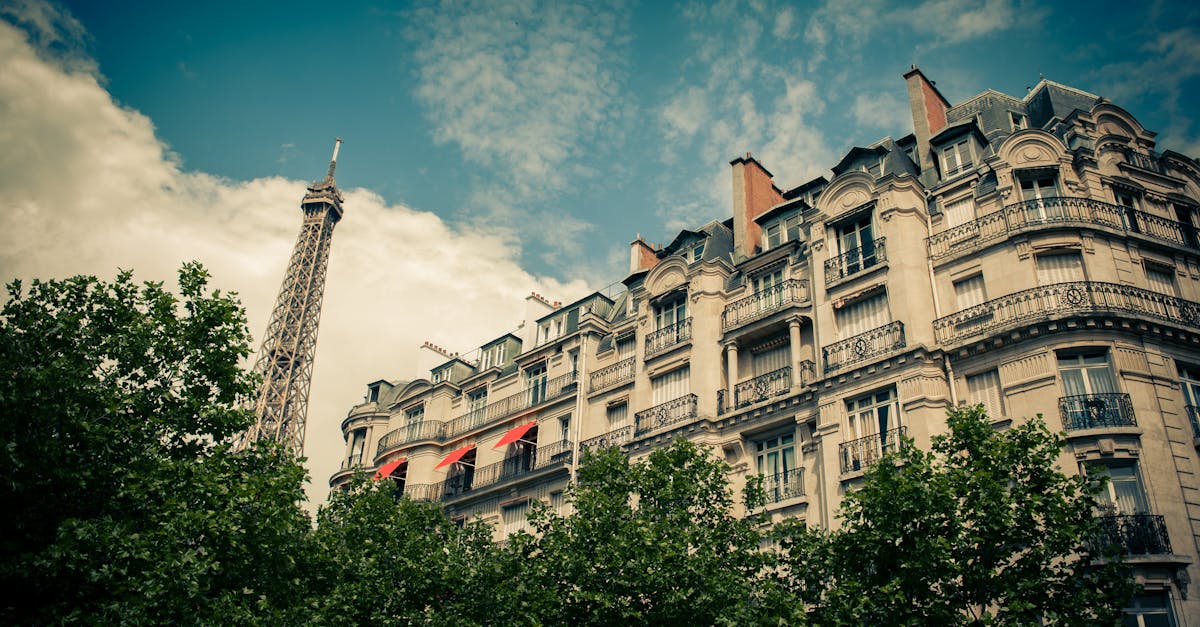Healthcare in France for Expats (2026 Guide)
